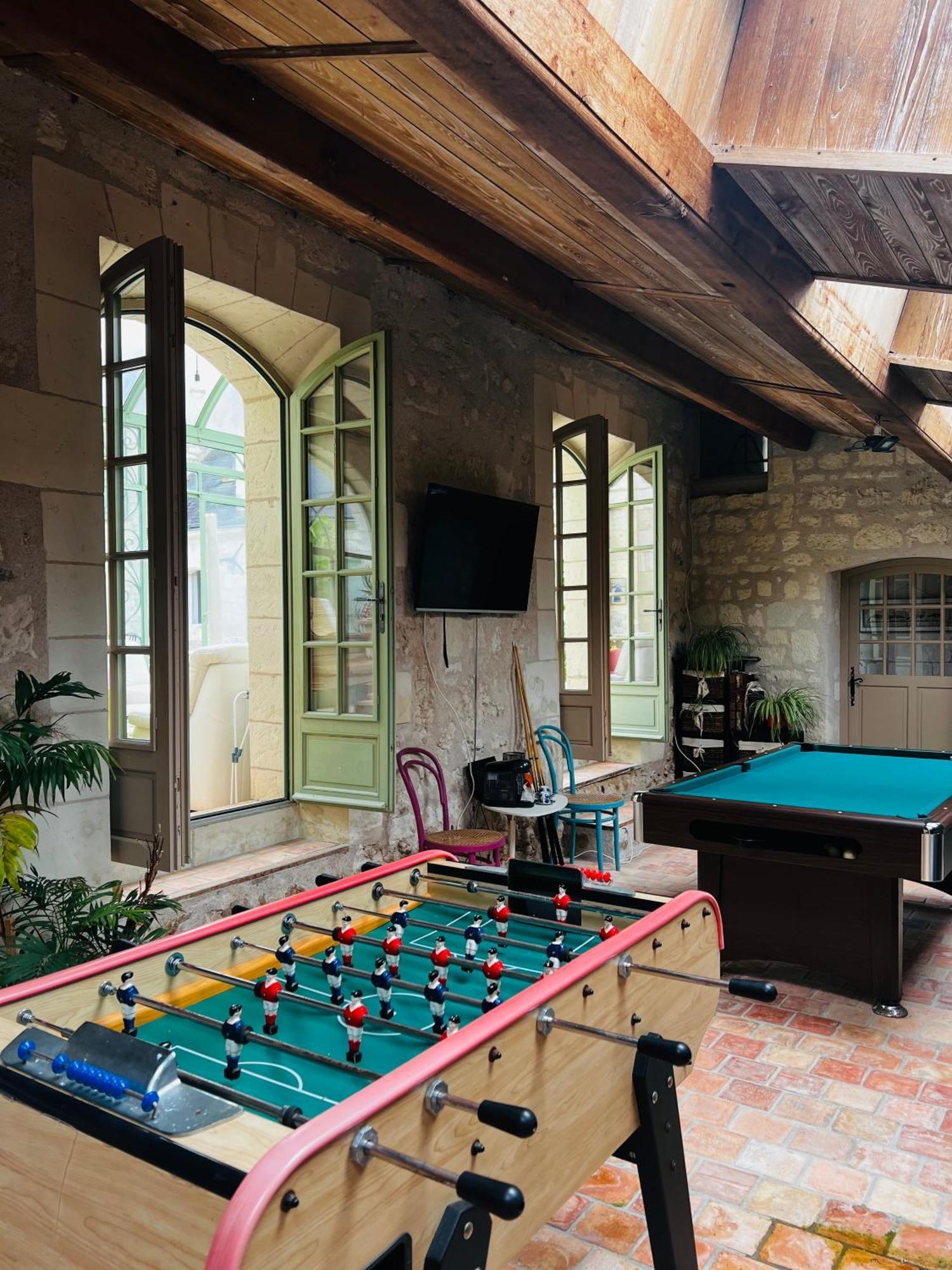 Chateau De La Thibaudiere Bois Savary - Chambre Familiale Du Roi Allonnes  Dış mekan fotoğraf